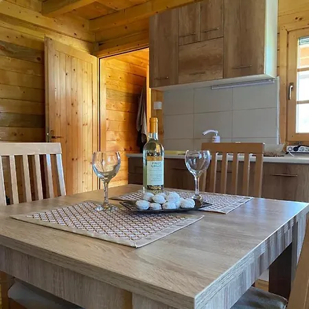 Etno Kuca Mladenovic *