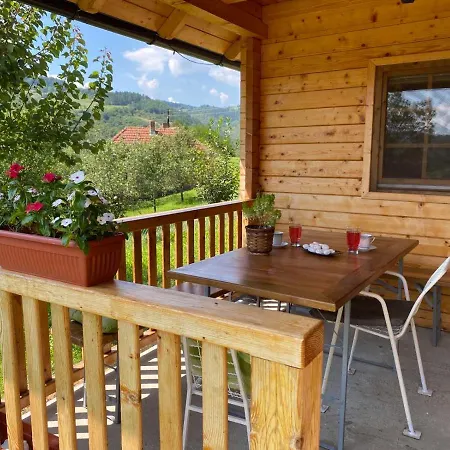 Case de vacanță Etno Kuca Mladenovic *