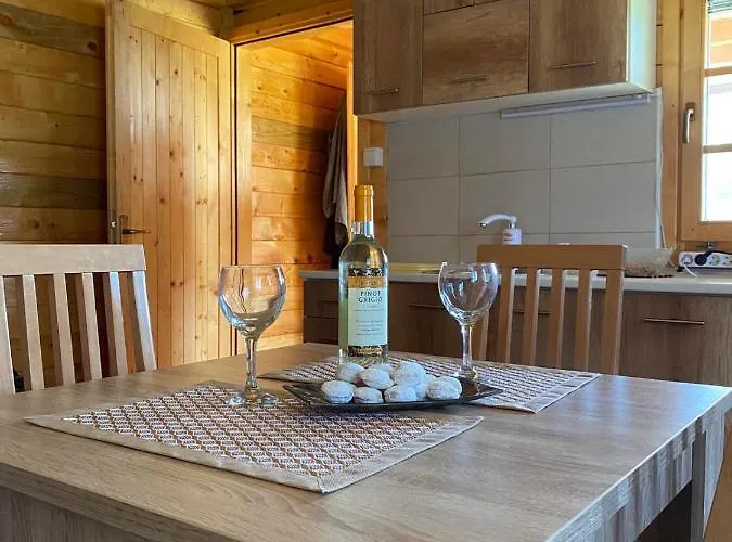 Etno Kuca Mladenovic *