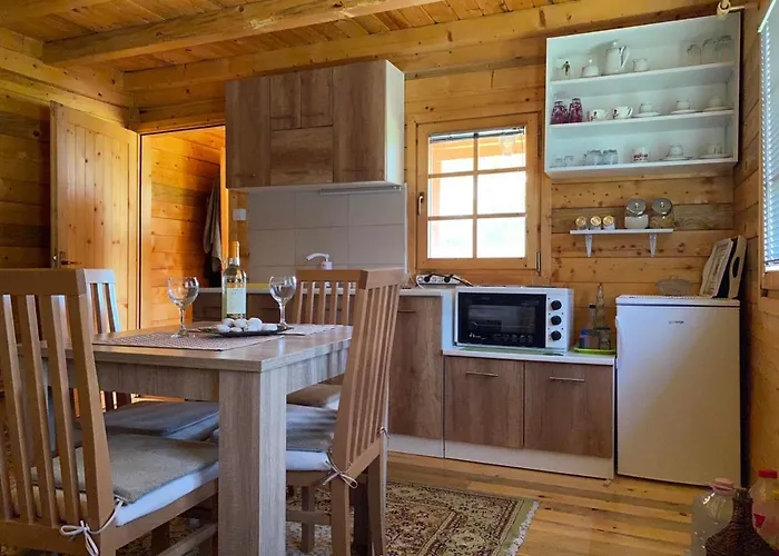 Etno Kuca Mladenovic